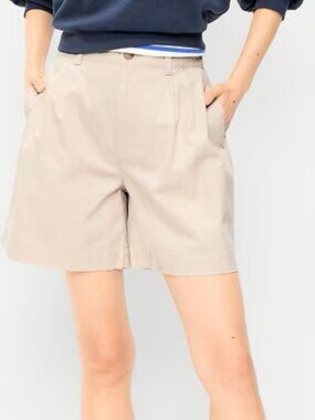 Old Navy Women's Cream Ultimate Slim Summer Bermuda Shorts Plus Size 44 T